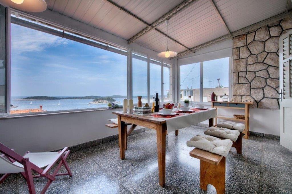 Apartments By The Sea Hvar - 14197 Hvar Town Rum bild